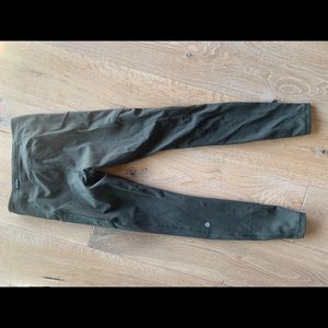 Lululemon fast and free legging olive green size 4
